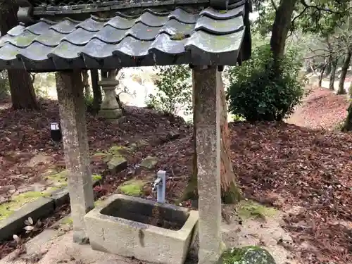酒屋神社の手水舎