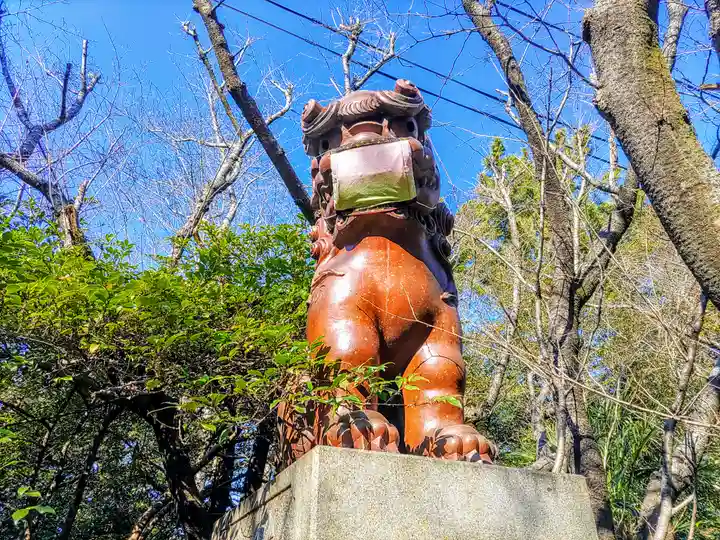 愛知県高浜市春日神社の狛犬