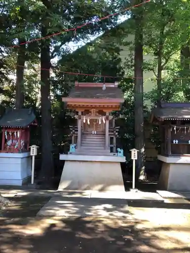 天沼八幡神社の末社・摂社