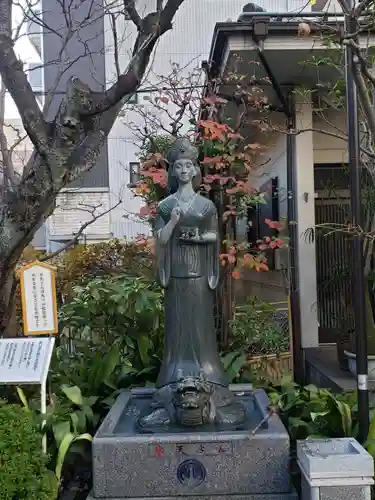 水天宮平沼神社の像