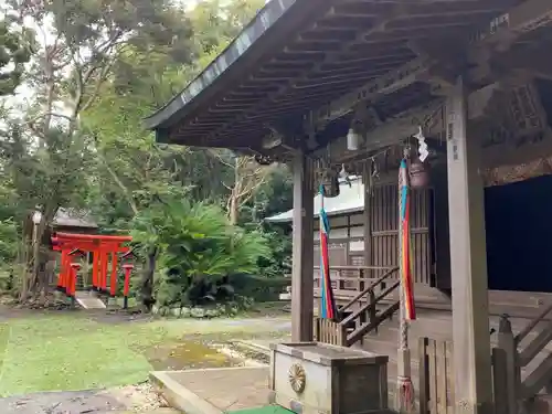 洲崎神社の本殿・本堂