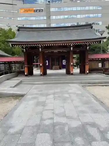 警固神社の山門・神門
