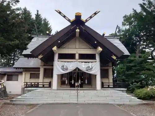 公園八幡宮の本殿