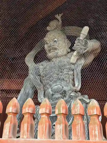 高野山金剛峯寺奥の院の{uncategorized: "未分類", other: "その他", undefined: "問題あり", building: "その他建物", grave: "お墓", sacred_gate: "鳥居", guardian: "狛犬", statue: "像", buddha: "仏像", history: "歴史", nature: "自然", garden: "庭園", animal: "動物", pagoda: "塔", temizu: "手水舎", mountain_gate: "山門・神門", sanctuary: "本殿・本堂", subordinate: "末社・摂社", art: "芸術", scenery: "景色", jizo: "地蔵", ema: "絵馬", goshuin: "御朱印", omikuji: "おみくじ", items: "授与品その他", amulet: "お守り", goshuincho: "御朱印帳", eats: "食事", festival: "お祭り", votive_dance: "神楽", shichigosan: "七五三参", wedding: "結婚式", experience: "体験その他", initially: "初詣", around: "周辺", anti_infection: "感染症対策"}