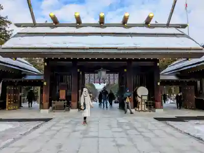 北海道神宮の山門・神門
