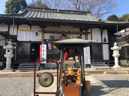 寺岡山元三大師の本殿・本堂