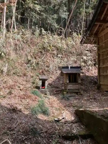 南和田星宮神社(磐裂神社)の{uncategorized: "未分類", other: "その他", undefined: "問題あり", building: "その他建物", grave: "お墓", sacred_gate: "鳥居", guardian: "狛犬", statue: "像", buddha: "仏像", history: "歴史", nature: "自然", garden: "庭園", animal: "動物", pagoda: "塔", temizu: "手水舎", mountain_gate: "山門・神門", sanctuary: "本殿・本堂", subordinate: "末社・摂社", art: "芸術", scenery: "景色", jizo: "地蔵", ema: "絵馬", goshuin: "御朱印", omikuji: "おみくじ", items: "授与品その他", amulet: "お守り", goshuincho: "御朱印帳", eats: "食事", festival: "お祭り", votive_dance: "神楽", shichigosan: "七五三参", wedding: "結婚式", experience: "体験その他", initially: "初詣", around: "周辺", anti_infection: "感染症対策"}