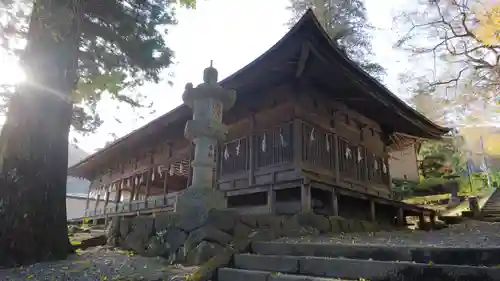 諏訪大社上社前宮(長野県)