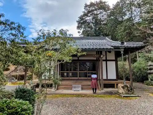 金剛定寺の本殿・本堂