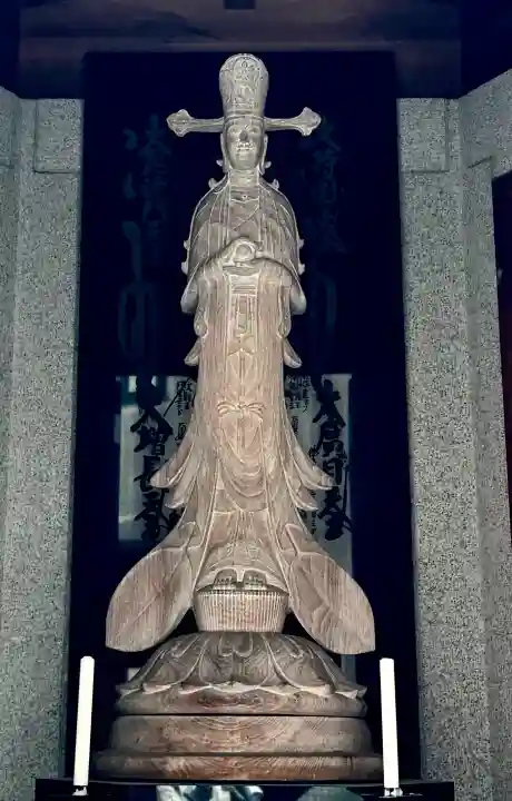 法昌寺の{uncategorized: "未分類", other: "その他", undefined: "問題あり", building: "その他建物", grave: "お墓", sacred_gate: "鳥居", guardian: "狛犬", statue: "像", buddha: "仏像", history: "歴史", nature: "自然", garden: "庭園", animal: "動物", pagoda: "塔", temizu: "手水舎", mountain_gate: "山門・神門", sanctuary: "本殿・本堂", subordinate: "末社・摂社", art: "芸術", scenery: "景色", jizo: "地蔵", ema: "絵馬", goshuin: "御朱印", omikuji: "おみくじ", items: "授与品その他", amulet: "お守り", goshuincho: "御朱印帳", eats: "食事", festival: "お祭り", votive_dance: "神楽", shichigosan: "七五三参", wedding: "結婚式", experience: "体験その他", initially: "初詣", around: "周辺", anti_infection: "感染症対策"}