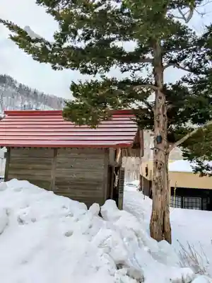 黄金龍神社（桂不動）(北海道)