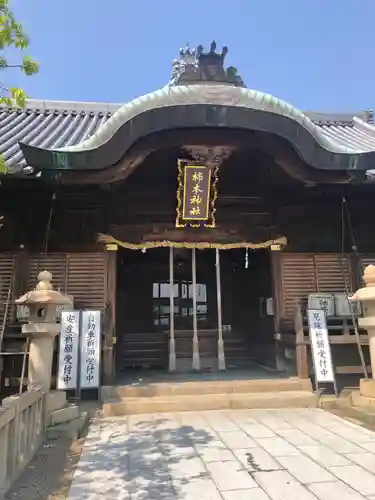 柿本神社の本殿・本堂