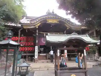 豊川稲荷東京別院の本殿・本堂