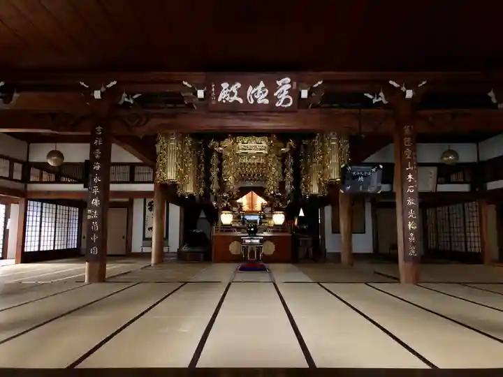 永平寺別院長谷寺の本殿・本堂