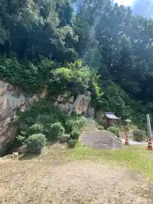 恩徳寺古立石不動明王(岡山県)