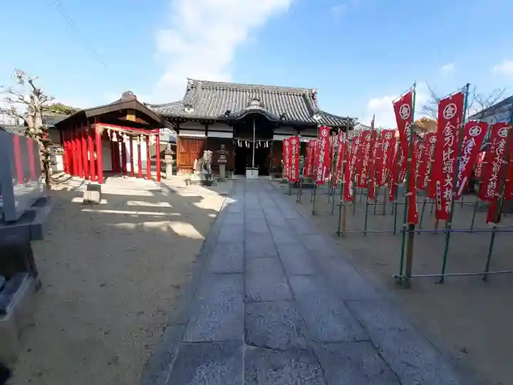 小山産土神社の{uncategorized: "未分類", other: "その他", undefined: "問題あり", building: "その他建物", grave: "お墓", sacred_gate: "鳥居", guardian: "狛犬", statue: "像", buddha: "仏像", history: "歴史", nature: "自然", garden: "庭園", animal: "動物", pagoda: "塔", temizu: "手水舎", mountain_gate: "山門・神門", sanctuary: "本殿・本堂", subordinate: "末社・摂社", art: "芸術", scenery: "景色", jizo: "地蔵", ema: "絵馬", goshuin: "御朱印", omikuji: "おみくじ", items: "授与品その他", amulet: "お守り", goshuincho: "御朱印帳", eats: "食事", festival: "お祭り", votive_dance: "神楽", shichigosan: "七五三参", wedding: "結婚式", experience: "体験その他", initially: "初詣", around: "周辺", anti_infection: "感染症対策"}