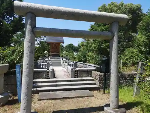 屏風ヶ浦　海岸寺/　御盥山不動坊の鳥居