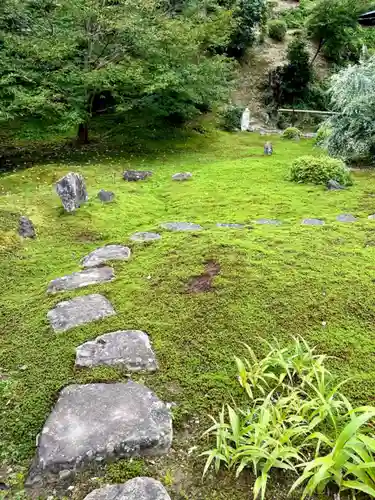 福成寺の庭園