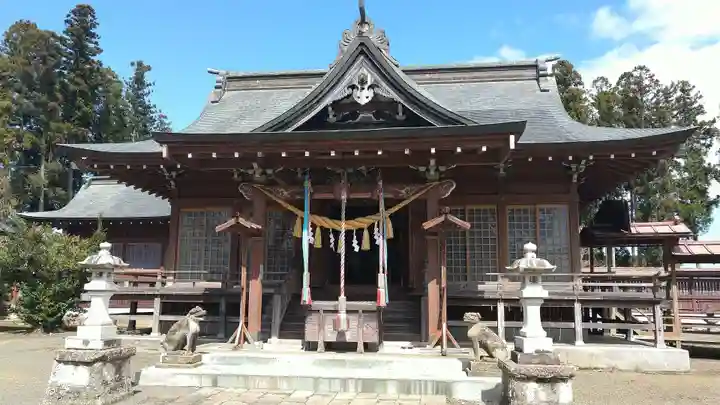熊野神社の本殿・本堂