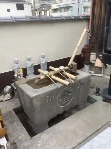 尾張　箸蔵（はしくら）寺の手水舎