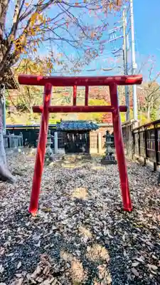 八雲神社 (通五丁目)の末社・摂社