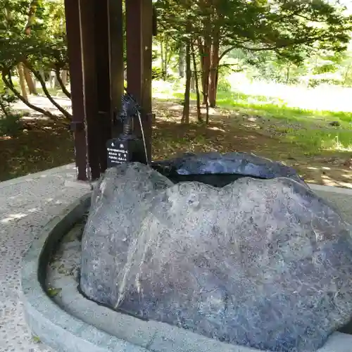 月寒神社の手水舎
