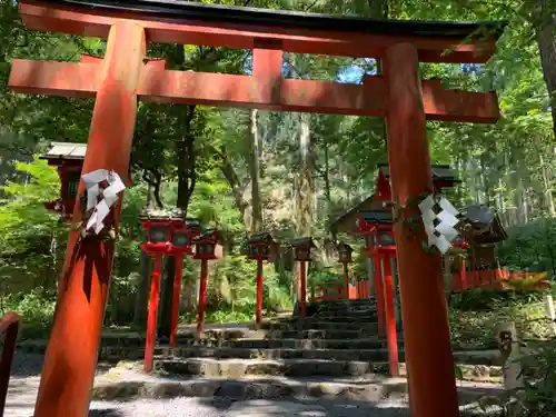 貴船神社結社の鳥居