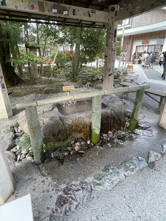 猿田彦神社の手水舎