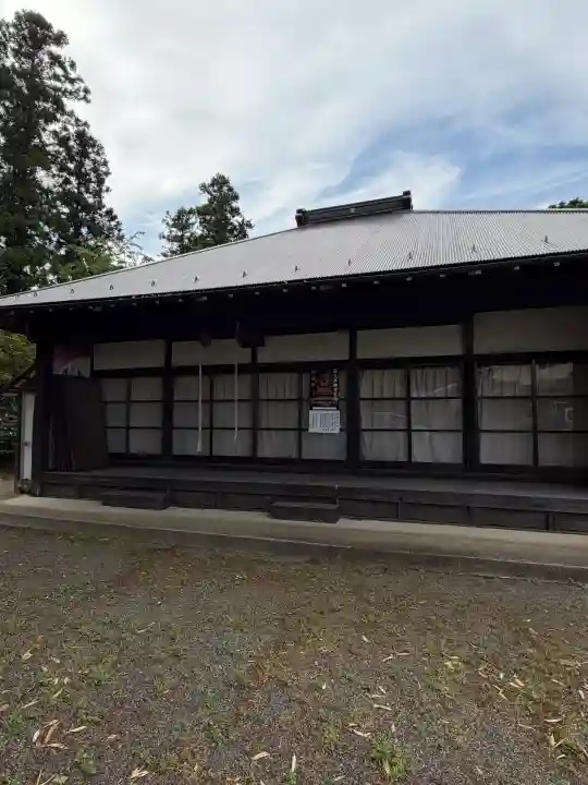 圓蔵寺の{uncategorized: "未分類", other: "その他", undefined: "問題あり", building: "その他建物", grave: "お墓", sacred_gate: "鳥居", guardian: "狛犬", statue: "像", buddha: "仏像", history: "歴史", nature: "自然", garden: "庭園", animal: "動物", pagoda: "塔", temizu: "手水舎", mountain_gate: "山門・神門", sanctuary: "本殿・本堂", subordinate: "末社・摂社", art: "芸術", scenery: "景色", jizo: "地蔵", ema: "絵馬", goshuin: "御朱印", omikuji: "おみくじ", items: "授与品その他", amulet: "お守り", goshuincho: "御朱印帳", eats: "食事", festival: "お祭り", votive_dance: "神楽", shichigosan: "七五三参", wedding: "結婚式", experience: "体験その他", initially: "初詣", around: "周辺", anti_infection: "感染症対策"}