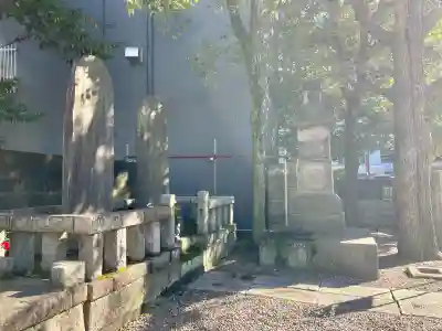 観音寺の{uncategorized: "未分類", other: "その他", undefined: "問題あり", building: "その他建物", grave: "お墓", sacred_gate: "鳥居", guardian: "狛犬", statue: "像", buddha: "仏像", history: "歴史", nature: "自然", garden: "庭園", animal: "動物", pagoda: "塔", temizu: "手水舎", mountain_gate: "山門・神門", sanctuary: "本殿・本堂", subordinate: "末社・摂社", art: "芸術", scenery: "景色", jizo: "地蔵", ema: "絵馬", goshuin: "御朱印", omikuji: "おみくじ", items: "授与品その他", amulet: "お守り", goshuincho: "御朱印帳", eats: "食事", festival: "お祭り", votive_dance: "神楽", shichigosan: "七五三参", wedding: "結婚式", experience: "体験その他", initially: "初詣", around: "周辺", anti_infection: "感染症対策"}