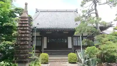 平等寺の本殿・本堂