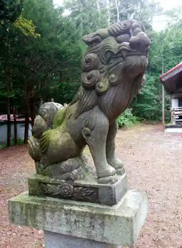 十勝神社の狛犬