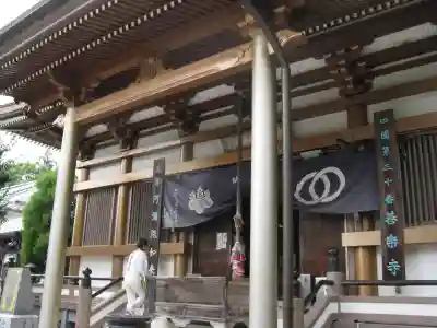 善楽寺の本殿・本堂