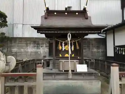御釜神社の本殿・本堂