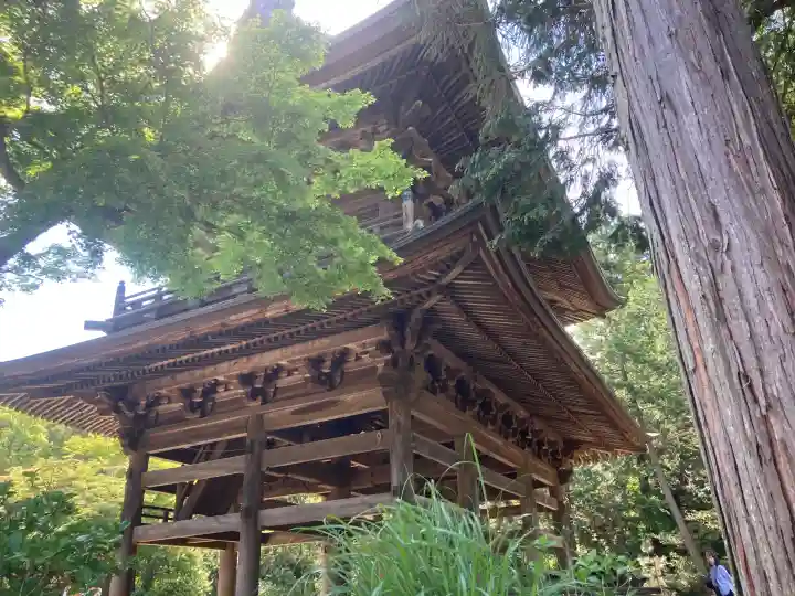 円覚寺の{uncategorized: "未分類", other: "その他", undefined: "問題あり", building: "その他建物", grave: "お墓", sacred_gate: "鳥居", guardian: "狛犬", statue: "像", buddha: "仏像", history: "歴史", nature: "自然", garden: "庭園", animal: "動物", pagoda: "塔", temizu: "手水舎", mountain_gate: "山門・神門", sanctuary: "本殿・本堂", subordinate: "末社・摂社", art: "芸術", scenery: "景色", jizo: "地蔵", ema: "絵馬", goshuin: "御朱印", omikuji: "おみくじ", items: "授与品その他", amulet: "お守り", goshuincho: "御朱印帳", eats: "食事", festival: "お祭り", votive_dance: "神楽", shichigosan: "七五三参", wedding: "結婚式", experience: "体験その他", initially: "初詣", around: "周辺", anti_infection: "感染症対策"}