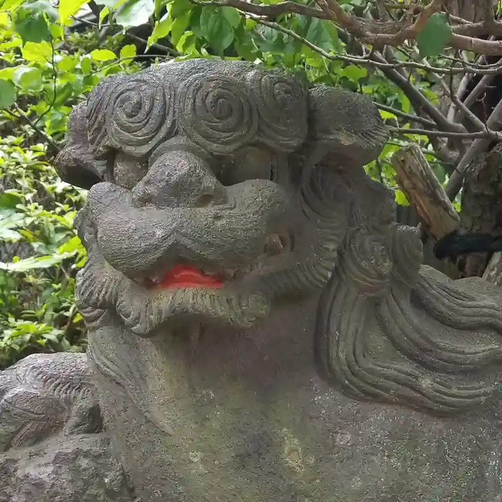 東大島神社の狛犬