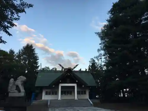 砂川神社の本殿