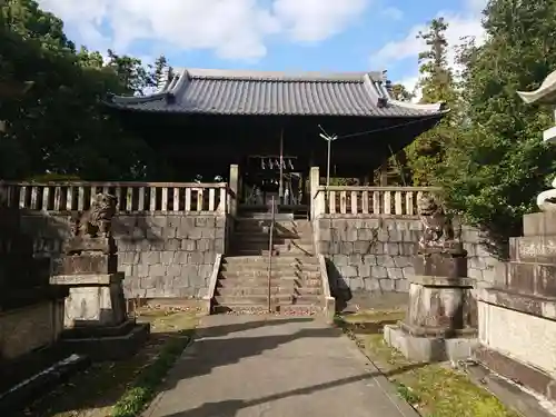 八幡神社の本殿・本堂