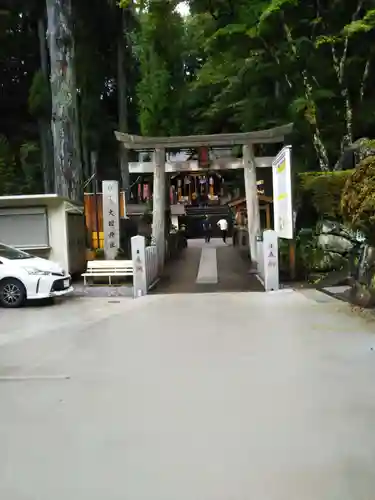 中之嶽神社の鳥居