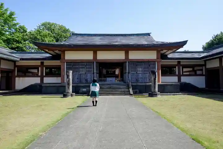 鳥取縣護國神社の本殿・本堂
