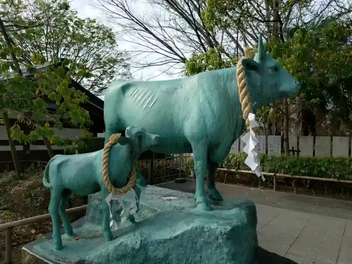 石切劔箭神社の{uncategorized: "未分類", other: "その他", undefined: "問題あり", building: "その他建物", grave: "お墓", sacred_gate: "鳥居", guardian: "狛犬", statue: "像", buddha: "仏像", history: "歴史", nature: "自然", garden: "庭園", animal: "動物", pagoda: "塔", temizu: "手水舎", mountain_gate: "山門・神門", sanctuary: "本殿・本堂", subordinate: "末社・摂社", art: "芸術", scenery: "景色", jizo: "地蔵", ema: "絵馬", goshuin: "御朱印", omikuji: "おみくじ", items: "授与品その他", amulet: "お守り", goshuincho: "御朱印帳", eats: "食事", festival: "お祭り", votive_dance: "神楽", shichigosan: "七五三参", wedding: "結婚式", experience: "体験その他", initially: "初詣", around: "周辺", anti_infection: "感染症対策"}