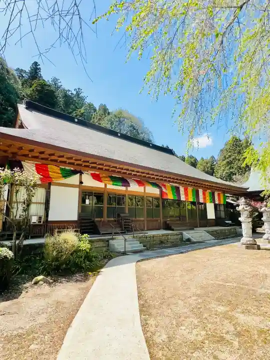 小松寺の{uncategorized: "未分類", other: "その他", undefined: "問題あり", building: "その他建物", grave: "お墓", sacred_gate: "鳥居", guardian: "狛犬", statue: "像", buddha: "仏像", history: "歴史", nature: "自然", garden: "庭園", animal: "動物", pagoda: "塔", temizu: "手水舎", mountain_gate: "山門・神門", sanctuary: "本殿・本堂", subordinate: "末社・摂社", art: "芸術", scenery: "景色", jizo: "地蔵", ema: "絵馬", goshuin: "御朱印", omikuji: "おみくじ", items: "授与品その他", amulet: "お守り", goshuincho: "御朱印帳", eats: "食事", festival: "お祭り", votive_dance: "神楽", shichigosan: "七五三参", wedding: "結婚式", experience: "体験その他", initially: "初詣", around: "周辺", anti_infection: "感染症対策"}
