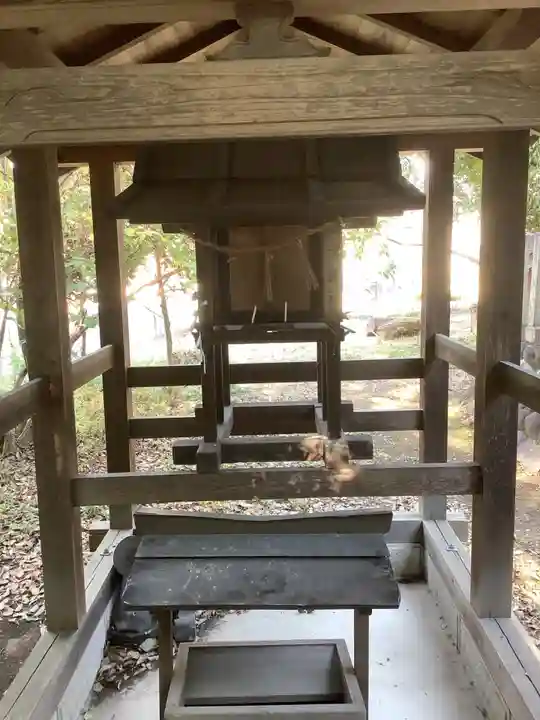 神明社(篠木町)の末社・摂社