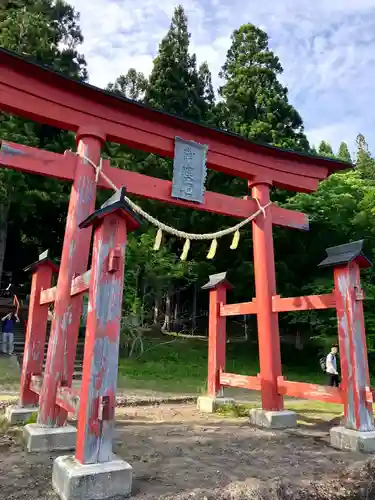 御座石神社(秋田県)