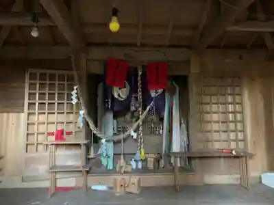 八幡神社の本殿・本堂