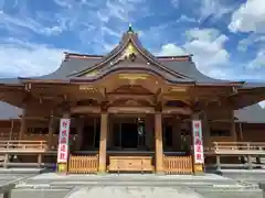 富知六所浅間神社の本殿