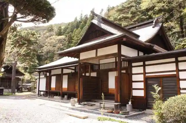 大寳寺の本殿