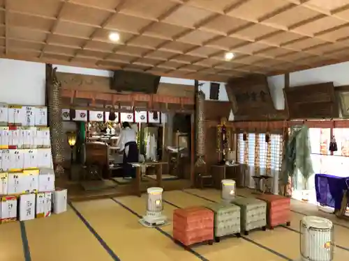 金峰神社の本殿