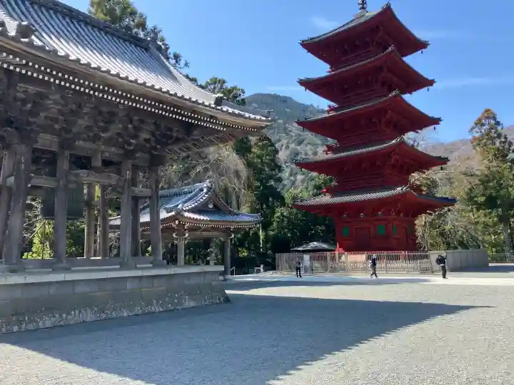 久遠寺の{uncategorized: "未分類", other: "その他", undefined: "問題あり", building: "その他建物", grave: "お墓", sacred_gate: "鳥居", guardian: "狛犬", statue: "像", buddha: "仏像", history: "歴史", nature: "自然", garden: "庭園", animal: "動物", pagoda: "塔", temizu: "手水舎", mountain_gate: "山門・神門", sanctuary: "本殿・本堂", subordinate: "末社・摂社", art: "芸術", scenery: "景色", jizo: "地蔵", ema: "絵馬", goshuin: "御朱印", omikuji: "おみくじ", items: "授与品その他", amulet: "お守り", goshuincho: "御朱印帳", eats: "食事", festival: "お祭り", votive_dance: "神楽", shichigosan: "七五三参", wedding: "結婚式", experience: "体験その他", initially: "初詣", around: "周辺", anti_infection: "感染症対策"}