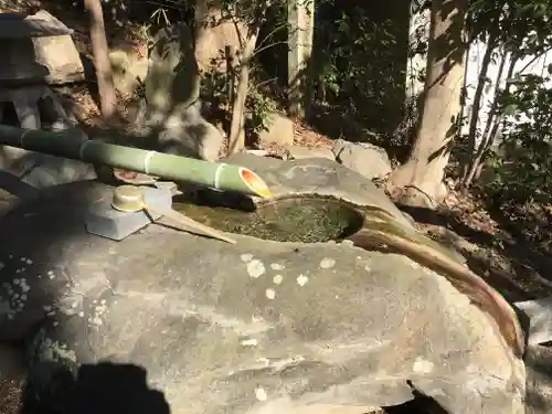 諏訪神社の手水舎